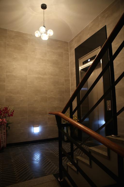 Welcome House Сувон Экстерьер фото